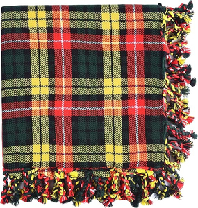 Tissu à carreaux Highland Scottish fly | Drapé tartan classique pour kilts porté lors de rassemblements culturels spectacles de danse et cérémonies formelles - Product Image 6