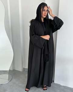 Abaya en soie noire faite à la main Dubaï Belle broderie blanche Anti-rides Manches longues Vêtement de prière musulman traditionnel pour adultes - Product Image 2