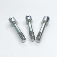 OEM/ODM Boulon à épaule fendu et à trous traversants, métrique M3~M20, en acier inoxydable SS304/316 ou acier au carbone zingué, classe 8.8, pour l'automobile