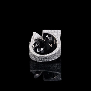 Anillo de Lujo Personalizado con Letra FG, Diamantes Moissanite VVS, Plata de Ley 925, Alto Brillo - Product Image 3