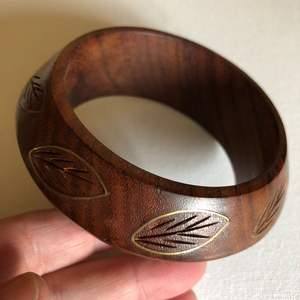 Pulsera y brazaletes de madera de mango de diseño vintage disponibles en tamaño personalizado mejor venta brazalete de madera de mango de gran oferta - Product Image 3