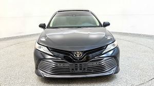 Toyota Camry XLE V6 2018, Automático, Volante a la Derecha, Interior Claro, Asientos de Cuero, Motor 4L, Tamaño de Neumáticos R16, Cámara Trasera - Product Image 2