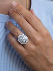 Bague de cocktail Moissanite coupe ovale 7x9mm | Double Halo Floral Statement Design | OEM de bijoux fins de mariage en or argent - Product Image 6