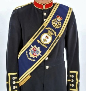 Fajas bordadas a mano finamente elaboradas de alta calidad con logotipo personalizado para ceremonias especiales - Product Image 2