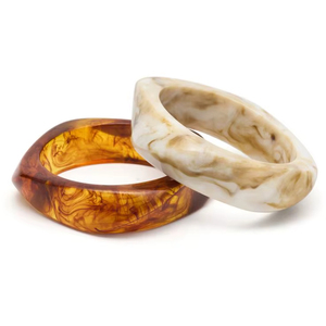 Lot de 2 ronds de serviette en résine ambre et marbre blanc Décoration de table unique faite à la main pour le printemps et l'été - Product Image 1