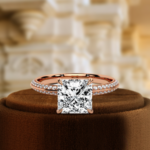 แหวนแต่งงานเพชรเพรสซิ่ง 1 กะรัต ทรงเจ้าหญิง แหวนทอง 14K ประดับเพชรแบบ Pave แหวนเพชรแบบ Pave Accent ได้รับการรับรองจาก IGI แหวนสไตล์วินเทจ - Product Image 3