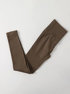 Haute Qualité Femmes Élégant Slim Fit Scrunch Butt Yoga Leggings Solide Motif Nylon Spandex Pantalon D'entraînement En Gros - Product Image 5