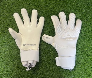 Nouveaux gants professionnels de gardien de but pour adultes et enfants Latex épais avec bout des doigts lisses pour la taille de la scène sportive d'entraînement de Football - Product Image 3