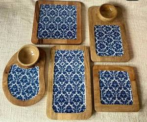 Bandeja de madera de Color Natural de alta calidad Acabado Premium personalizable para desayuno Restaurante que sirve el hogar Centros de mesa de boda - Product Image 4