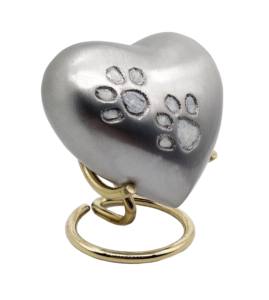 Heart Shape Paw Printed Urn <b>for</b> <b>Ash</b> Wholesale Brass <b>Keepsake</b> Urns <b>for</b> Human <b>Ashes</b> - Product Image 5