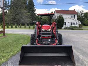 2023 Massey Ferguson 4707 Tractor agrícola usado para agricultura Excelente Estado - Product Image 5