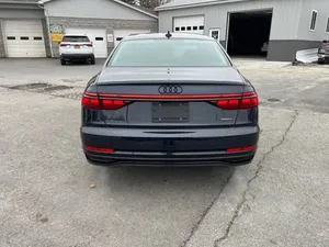 Audi A8 L 2022 impecablemente limpio - Product Image 3