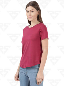 Camiseta de media manga con estilo de dobladillo curvo sólido de ajuste relajado rico de algodón súper peinado para mujer, camisetas con logotipo personalizado para mujer - Product Image 3