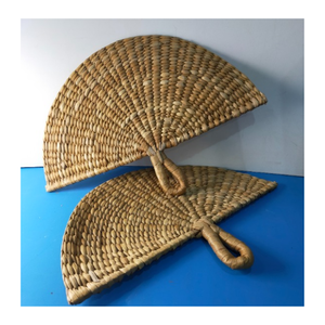 พัดไม้ไผ่สานมือขายส่ง งานฝีมือเวียดนามหลากสีสันสำหรับตกแต่ง - Product Image 5