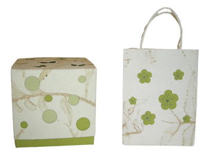 Decoración Logotipo personalizado Impreso Venta al por menor Ropa Embalaje Bolsa de papel Compras Embalaje Bolsa de papel para ropa - Product Image 3