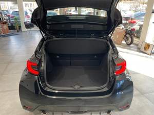 Toyota Yaris neuve/d'occasion, boîte de vitesses manuelle GR - Product Image 4