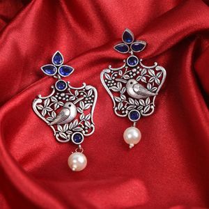 Boucles d'oreilles pendantes motif feuille d'oiseau bleu, bijoux en zircon pour mariages, motif en forme de plante - Product Image 1