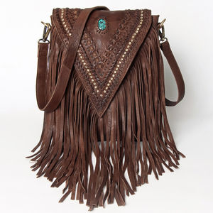 Sac à main de luxe pour femme en cuir véritable de haute qualité, style bohème, personnalisé, avec franges western, motif floral gravé à la main et pompon - Product Image 3