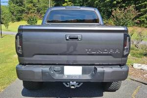 LISTO PARA ENVIAR RHD/LHD TOYOTA TUNDRA 2021 4X4 MOTOR V8 DE 5.7 LITROS - Product Image 4