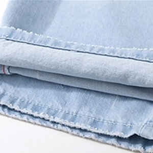 กางเกงยีนส์ขาสั้นแบบลำลองของผู้ชายทำจากผ้าฝ้าย100% ปิดบินมีซิปสีทึบสไตล์ใหม่ทำตามสั่ง - Product Image 4