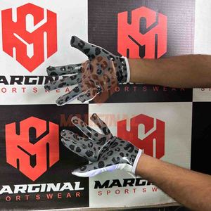 Offre Spéciale gants de Football américain personnalisés poignées anti-dérapant doigt complet dragonne réglable gants de sport par temps froid - Product Image 6