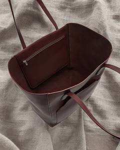 Bolso Tote de Lujo para Mujer con Estilo Bohemio, Cuero Genuino, Acabado Duradero para Uso Diario - Product Image 4