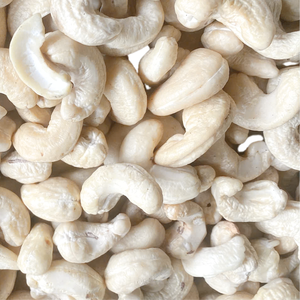 Noix de cajou Offre Spéciale Noix de cajou du Cambodge W320 Prix d'usine de noix de cajou - Product Image 1