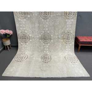Grand tapis turc vintage 6,46x9,5 pieds, tapis camouflage blanc en laine - Product Image 1