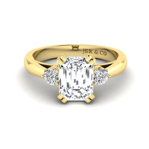 Élégant diamant taille émeraude plaqué or 925 argent trois pierres bague de fiançailles pour les femmes bijoux fins au meilleur prix - Product Image 5