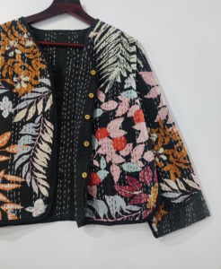 Handmade <b>Kantha</b> Cotton <b>Jacket</b> with Embroidery Reversible Short Winter Coat with Floral Print for Women - Product Image 5
