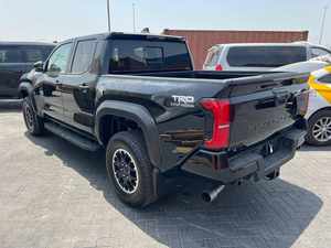 AFFORDABLE <b>USED</b> TOYOTA TACOMA TRD DOUBLE CABIN <b>CAR</b> - Product Image 5