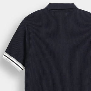 Estilo casual para hombre Longitud corta para Polo Patrón sólido Logotipo frontal Diseño de cremallera Ropa de calle Servicio OEM disponible - Product Image 5