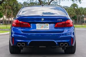 BMW M5 2018 usado premium, motor V8 biturbo de 600 hp, tracción en las cuatro ruedas (AWD) - Product Image 3