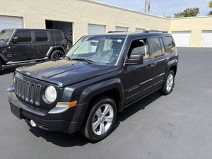 Jeep Patriot Latitude 2014 usado en venta a bajo precio - Product Image 1