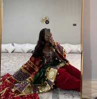 Robe de mariée afghane Kuchi pour femmes, style modeste, longueur genoux, dentelle à volants, broderie florale vintage de haute qualité, franges