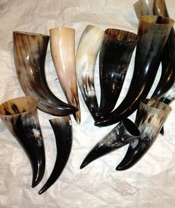 Meilleure qualité sculptée à la main corne de buffle d'eau naturelle Tankard corne à boire animale polie pour la bière pour la décoration agate - Product Image 2