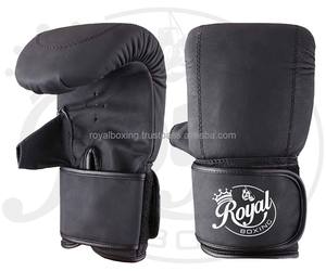 Gants de MMA de poinçonnage professionnels personnalisés de 8oz en cuir PU de haute qualité emballage de qualité supérieure en PVC pour les arts martiaux de kick-boxing - Product Image 3