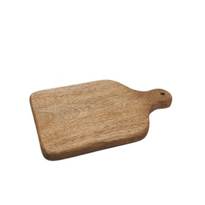 Mini planche à découper en bois de mangue avec poignée, planche à découper et planche de service de couleur marron naturel couteaux de cuisine et accessoires - Product Image 2
