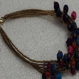 Collar de Cadena de Aleación de Cobre Cubierto con Hilo Vibrante, Joyería de Cuentas Estilo Boho Chic, Hecho a Mano Multicolor, 16 Pulgadas, de Lujo - Product Image 1