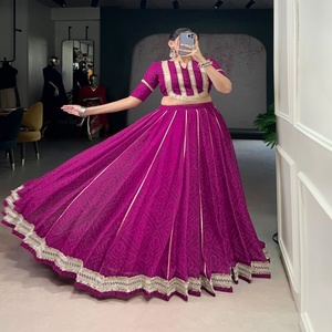Mousseline de soie exclusive avec imprimé Bandhej avec paillettes travail Lehenga Choli fabricant et fournisseur de Surat au taux le plus bas - Product Image 1