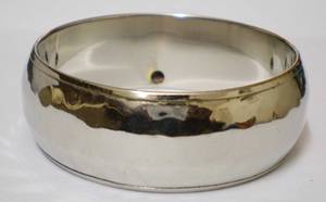 Bracelet jonc large et élégant en cuivre plaqué or, avec découpes filigranes complexes, pour femmes, tendance, creux, statement - Product Image 3