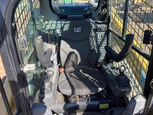 Minicargadora de alto rendimiento CAT 299D3 XE Forest Mulcher con cojinete de caja de cambios de engranaje de bomba de motor central - Product Image 6