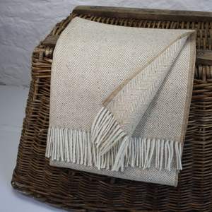 100% Handmade High Quality Double Sided Wool <b>Camping</b> <b>Blanket</b> King Size 200 X 230 cm Woven Fringes Damla Throw Striped Solid Dot - Product Image 2