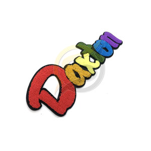 Lettre de broderie de logo de marque personnalisée patchs en chenille meilleure vente 2024 badges en chenille - Product Image 1