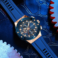 CURREN 8462 Montre Homme Chronographe à Quartz avec Bracelet en Silicone Aiguilles Lumineuses Cadran Multifonction Étanche Style Décontracté Sportif