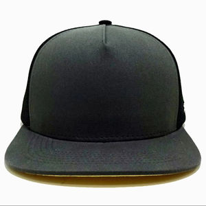 หมวกแก๊ปทรงทรัคเกอร์สีดำ 5 ชิ้น ขายส่ง พร้อมซับในสีเหลือง ปักโลโก้แบบ 2 มิติ ออกแบบเองได้ สำหรับสไตล์สตรีทแวร์ รับผลิตแบบ ODM/OEM - Product Image 1