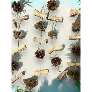 Decoración de pared Adorno de puerta Regalo hecho a mano Guirnalda decorativa 150cm Pino - Product Image 4