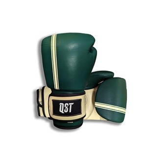 Gants de boxe en cuir personnalisés avec crochet et boucle pour le soutien du poignet Muay Thai Training Punching Gloves - Product Image 1