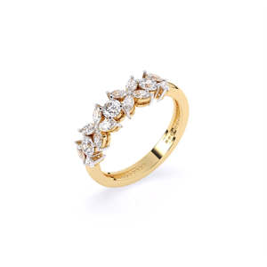 Bague de fiançailles écologique avec diamant de laboratoire de forme marquise et rond, 0,84 ct |   En or jaune, blanc et rose 9 carats - Product Image 2