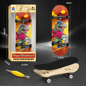 <span class=keywords><strong>Mini</strong></span> skateboard à doigts en bois d'érable canadien 5 plis, nouveau design, logo personnalisé en gros, jouets pour skateboard à doigts pour cadeau promotionnel - Product Image 5